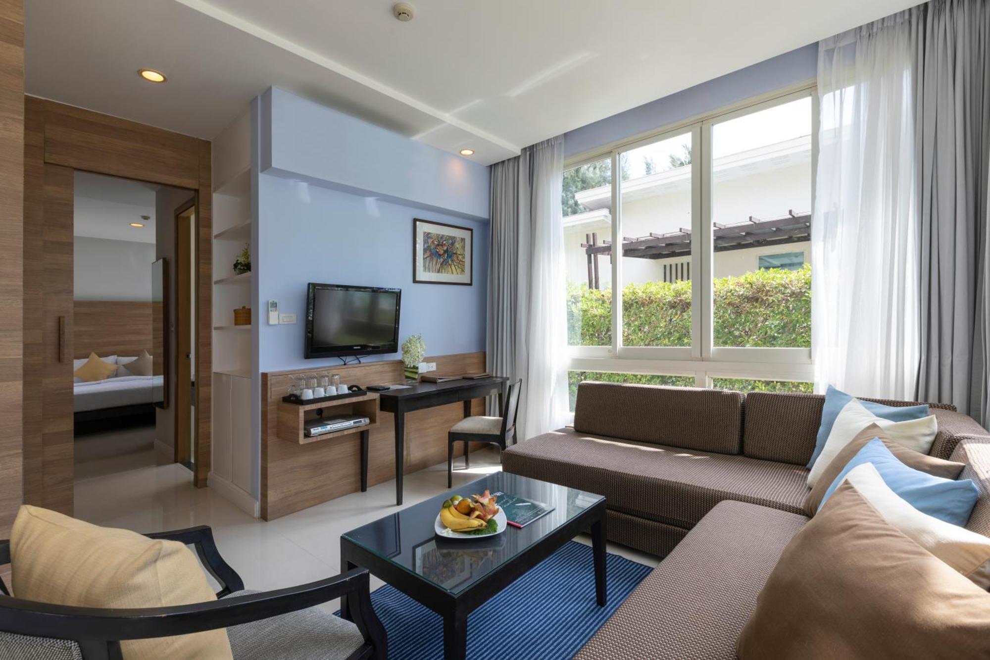 Kantary Beach Hotel Villas & Suites Khao Lak Exterior photo